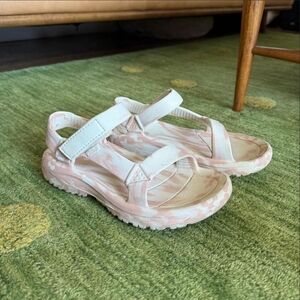 Teva Kids Sandals in Light Pink and White